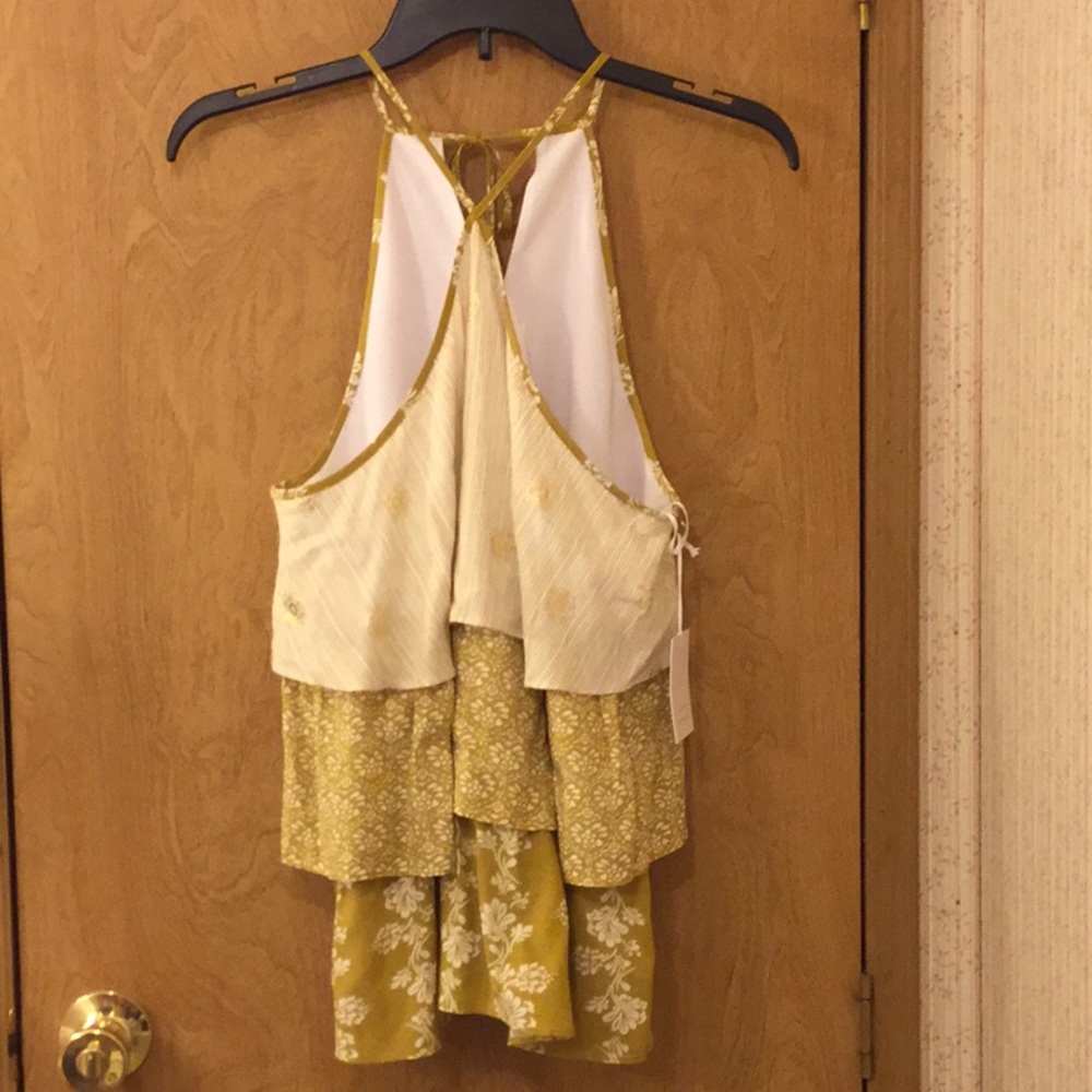 Lauren Conrad summer halter neck top